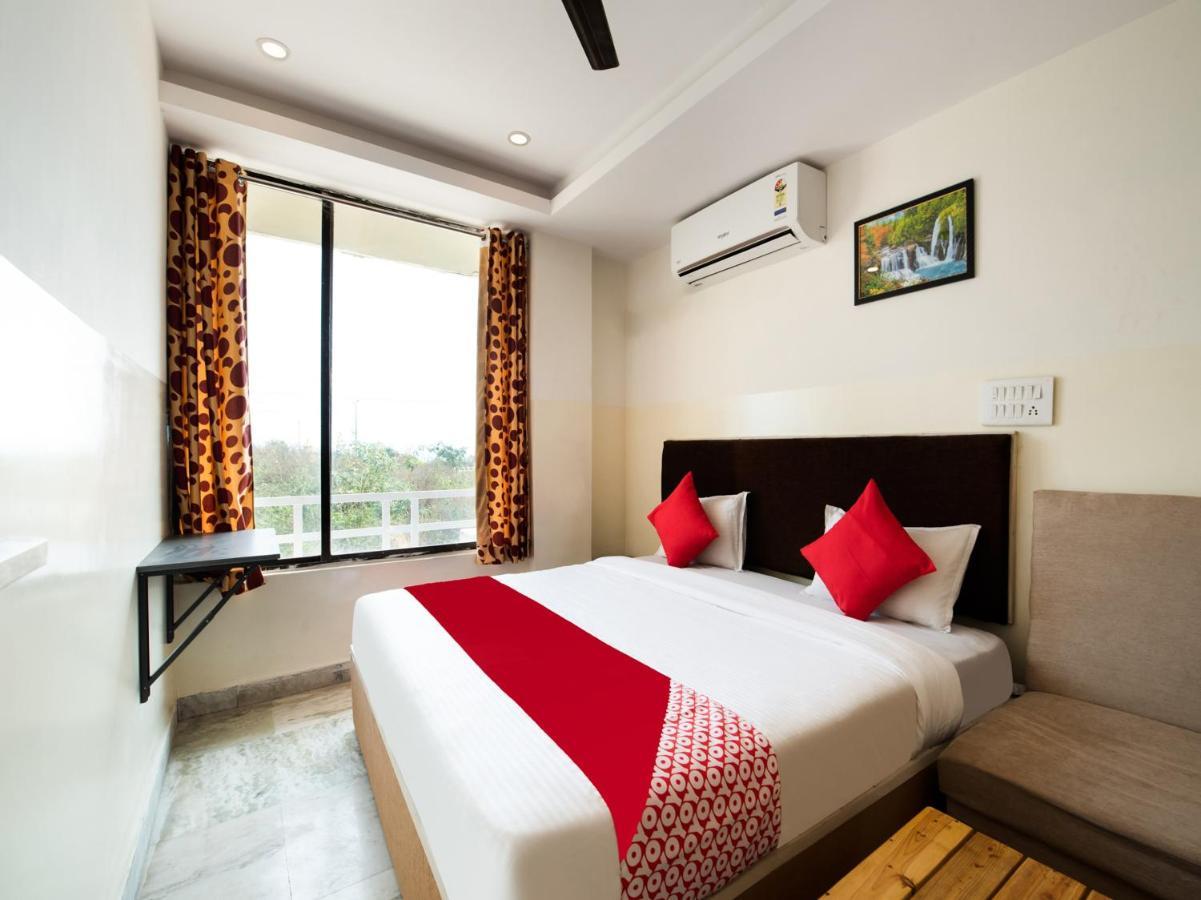 Oyo 69511 Hotel Sea E Pearl Višákhapatnam Exteriér fotografie